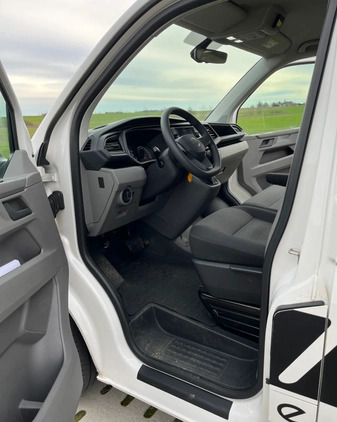 Volkswagen Caravelle cena 232470 przebieg: 48700, rok produkcji 2023 z Chojnice małe 79